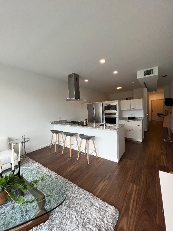 Foto del edificio - 3476 N Broadway
