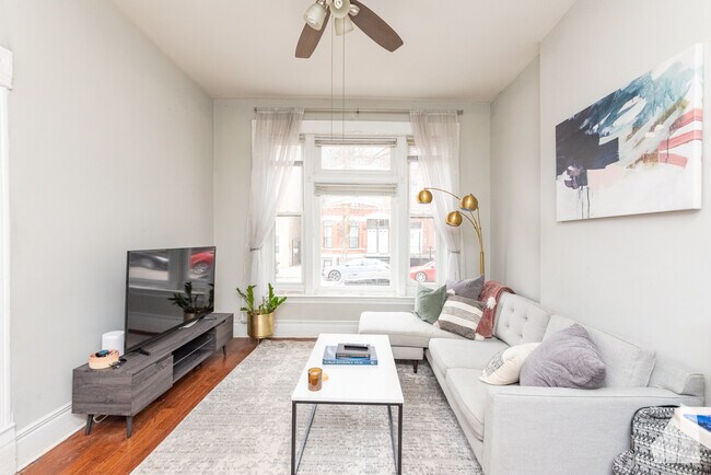Foto del edificio - 1471 W Erie St