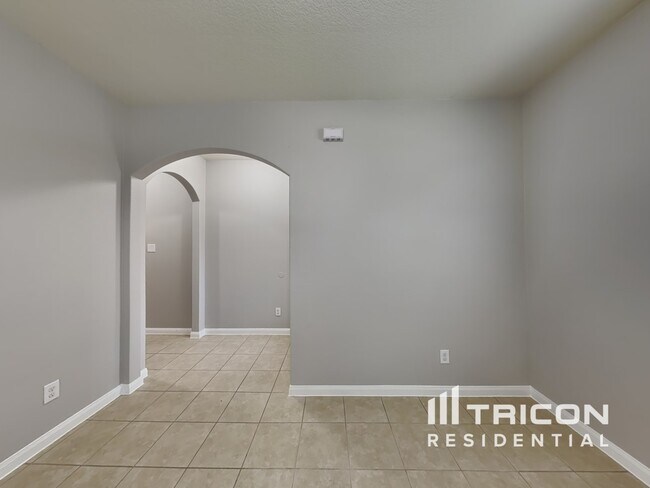 Foto del edificio - 22435 Bauer Canyon Dr