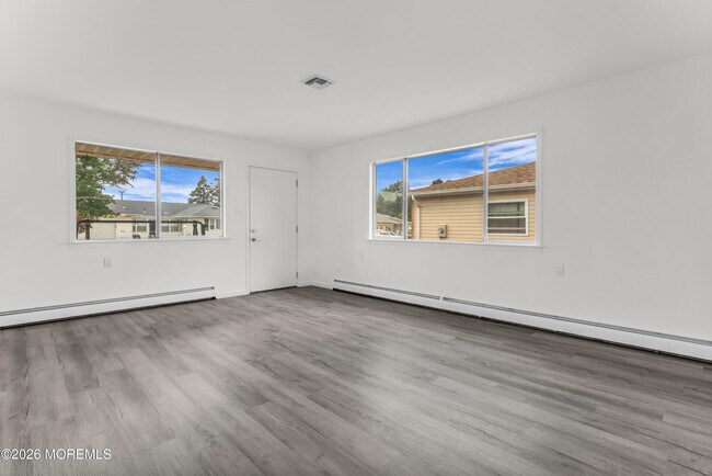 Building Photo - 12 Montego St