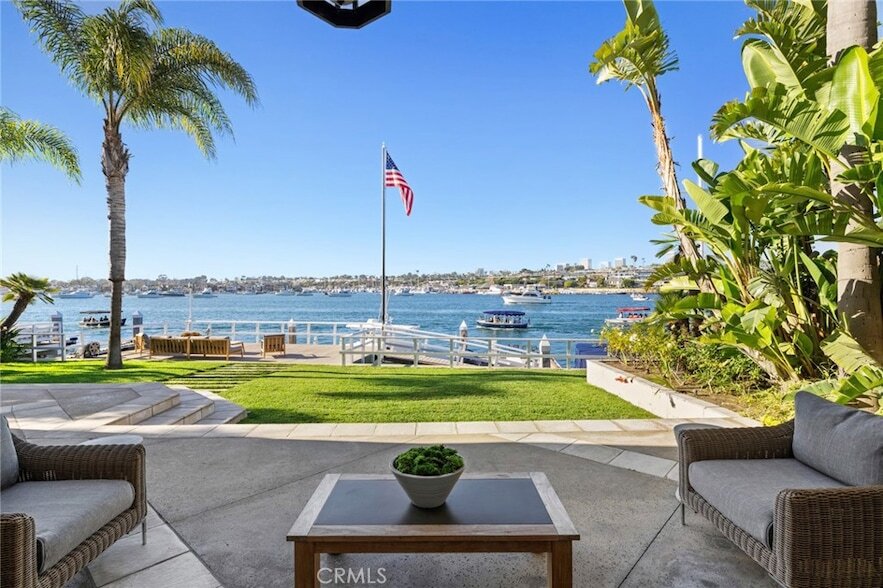 Foto principal - 2102 E Balboa Boulevard