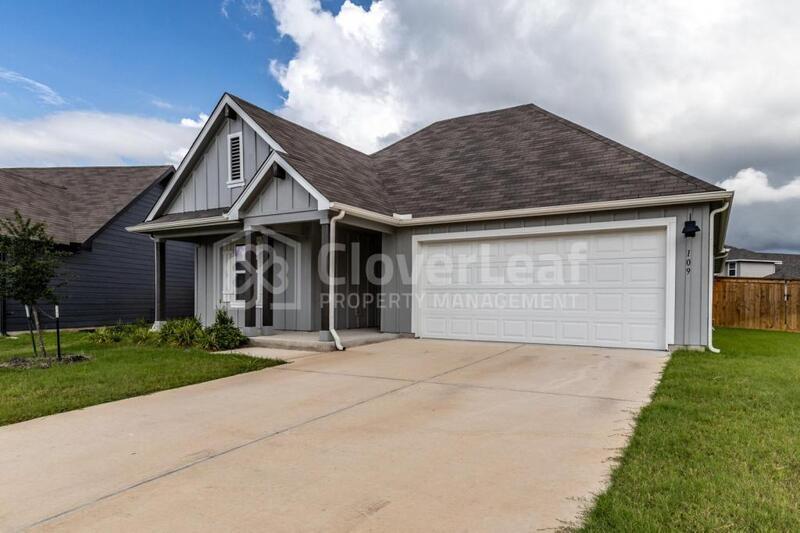 Primary Photo - 109 Bing Cir