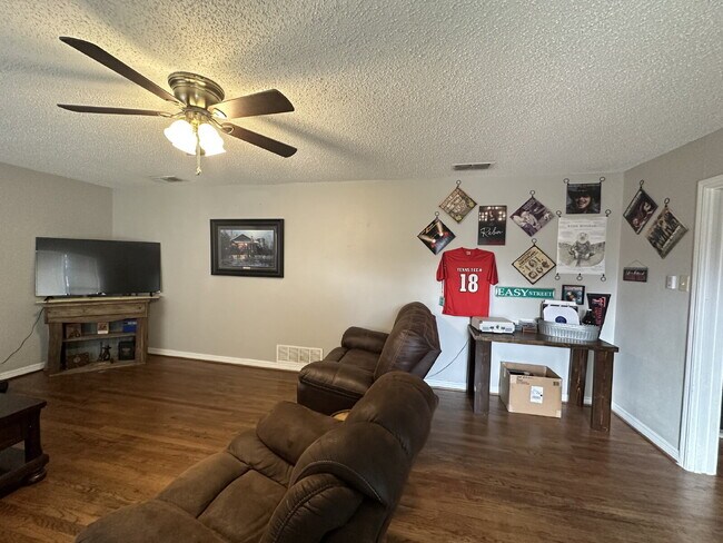 Foto del edificio - Tech Terrace PRE-LEASE