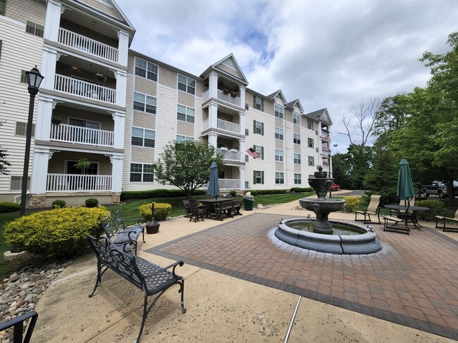 Exterior - Victorian Village at Hatboro