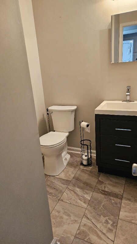 Foto del edificio - 327 Ferdinand Cir