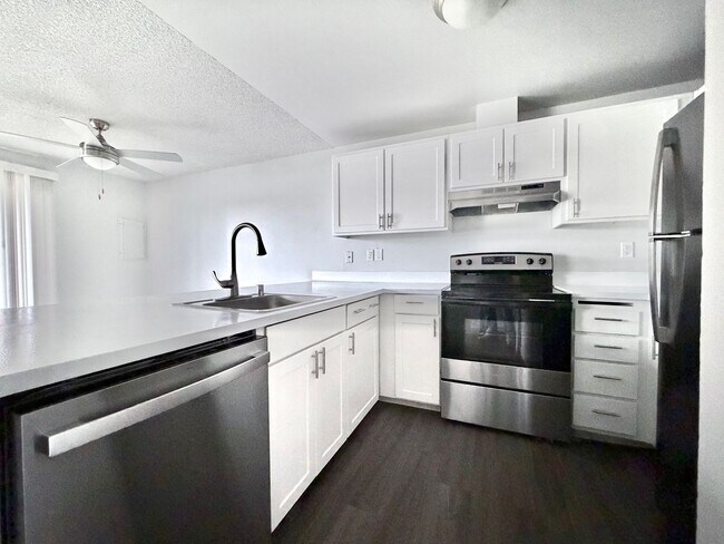 Building Photo - D Place Apartments