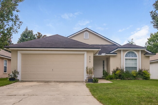 Building Photo - 854 S Lilac Loop