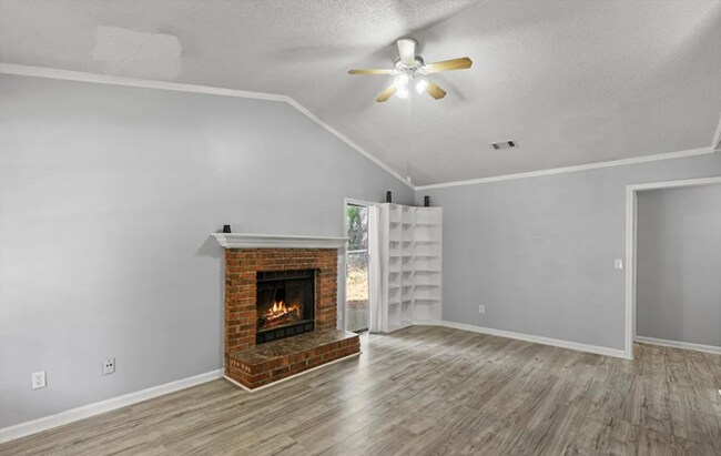 Building Photo - 991 Brandon Hill Way