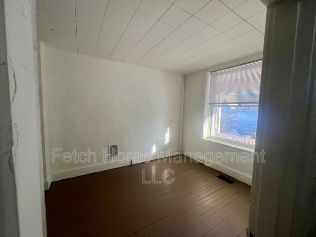 Foto del edificio - 26 N 16th St