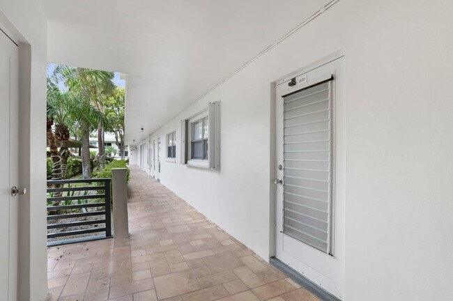 Foto del edificio - 3401 Spanish Trail N