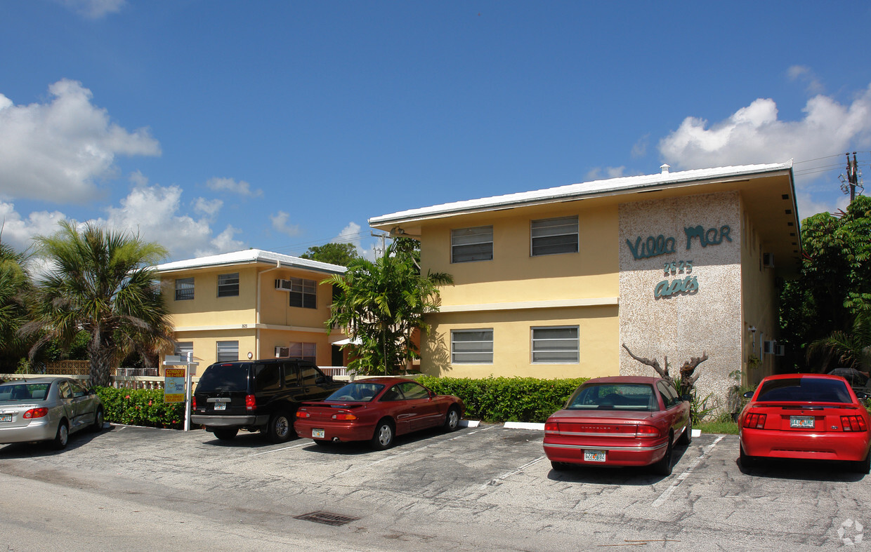 Primary Photo - Vilamor Apartments