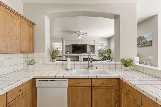 Building Photo - Effortless Living Starts Here — Just Bring Your Suitcase and Step Into Comfort