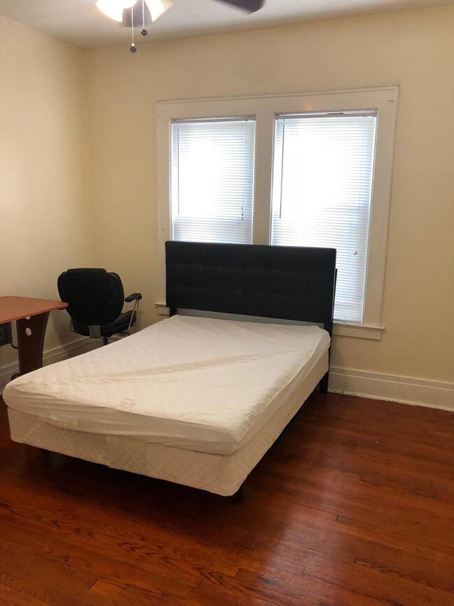 301 Maple St Unit 1B, Syracuse, NY 13210 Apartments in Syracuse, NY