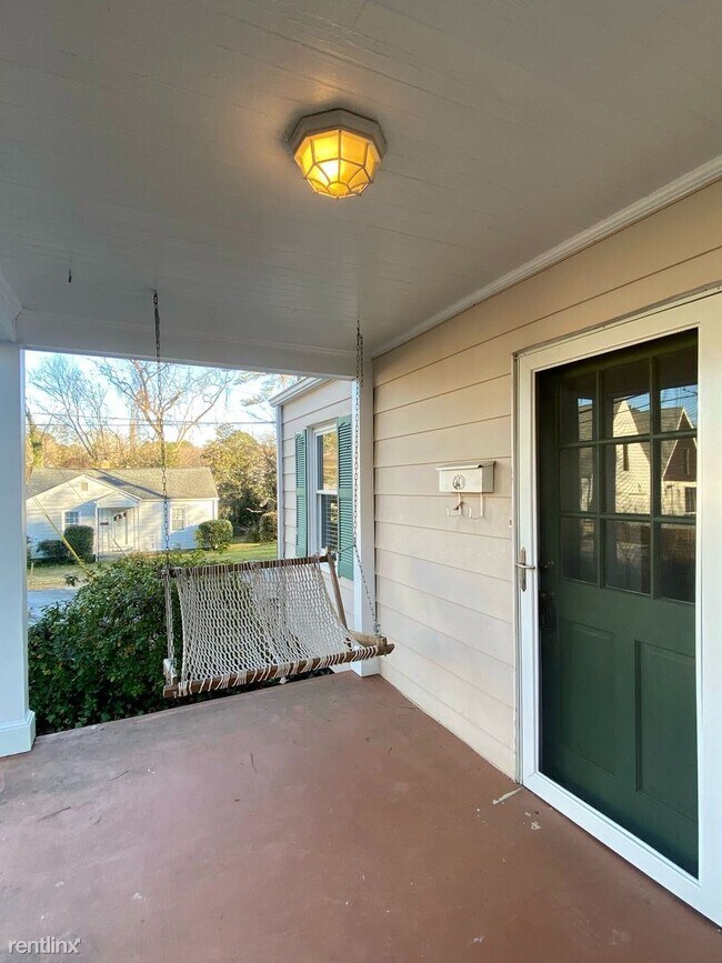 Building Photo - 3 br, 1 bath House - 412 Glascock St.