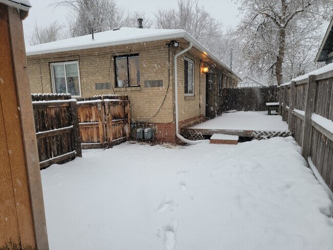 Entrance to Garden unit and Backyard - 2500 E Jewell Ave