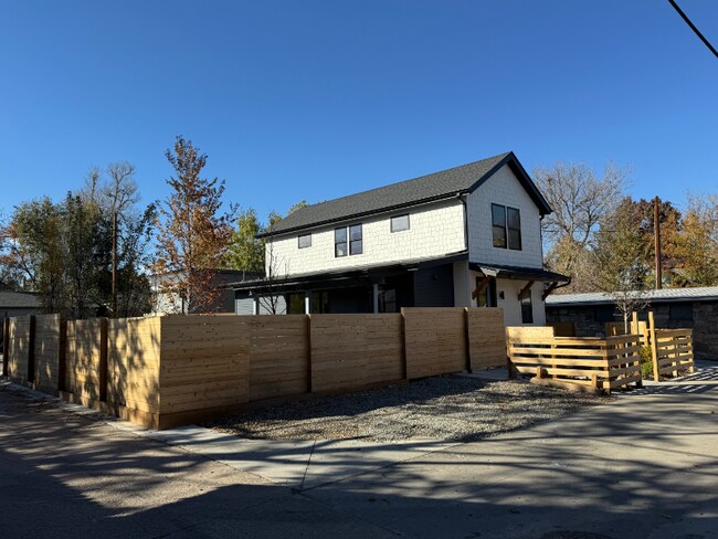 Foto del edificio - 3527 Clay St