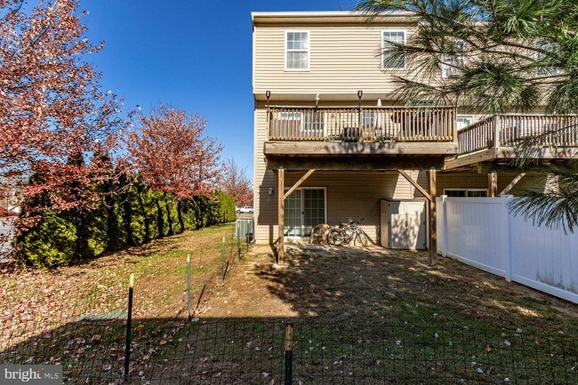 Building Photo - 600 Cinnaminson St