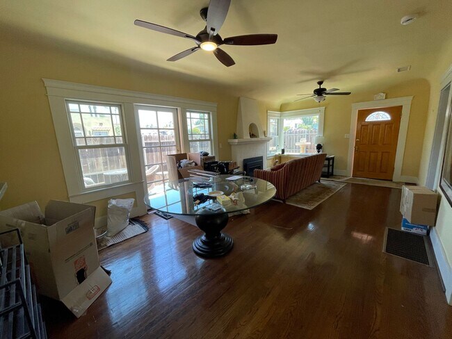 Foto del edificio - 3794 Arnold Ave