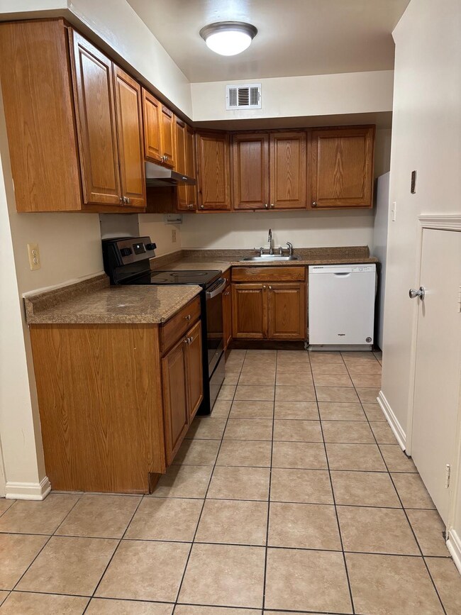 Foto del edificio - Charming Townhome in Prime Annandale Location