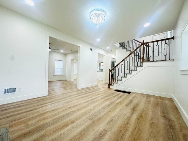 Foto del edificio - 3538 Wyandotte St