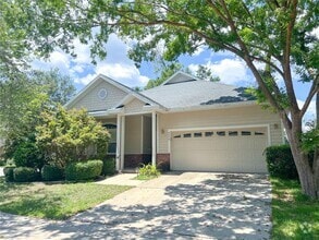 Building Photo - 9048 SW 76th Ave