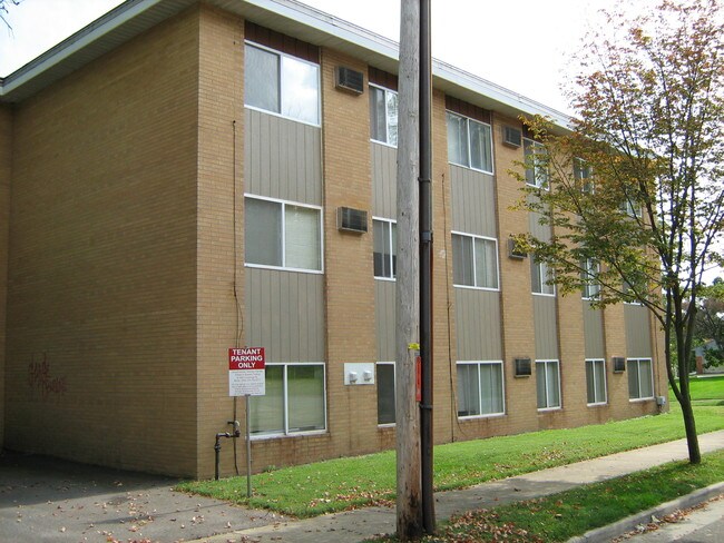 Foto del edificio - 91 Merriman Rd