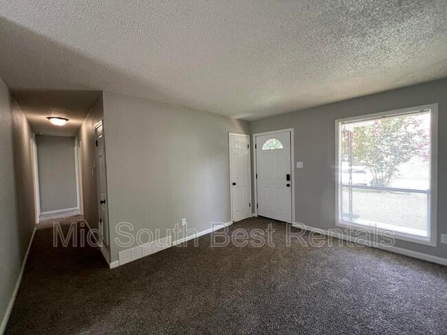 Building Photo - 3275 Markley St