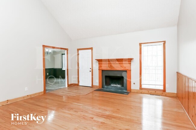 Foto del edificio - 428 Arrowhatchee Dr