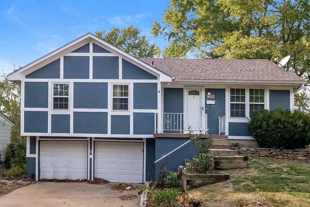 Foto principal - 902 Ridge Dr