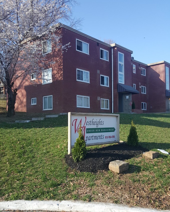 Foto principal - 1621 Washington Blvd