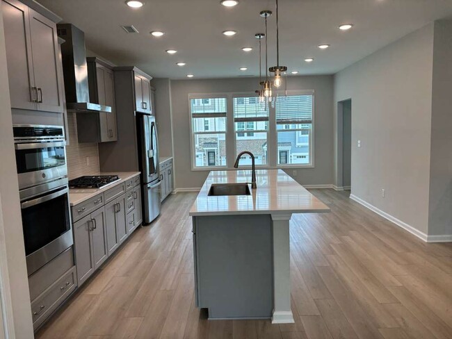 Foto del edificio - 2709 Hunter Woods Dr