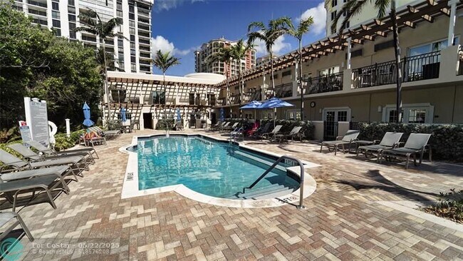 Foto del edificio - 2011 N Ocean Blvd