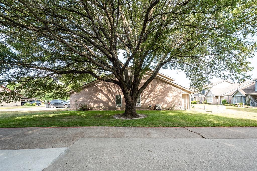 Foto principal - 2053 Country Village Blvd