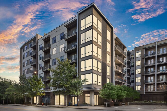 Photo - Marq Music Row Apartments