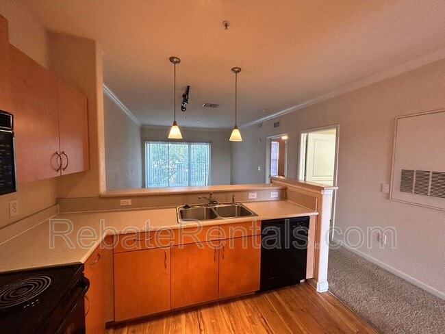 Photo - 8290 Gate Pkwy W Apartment