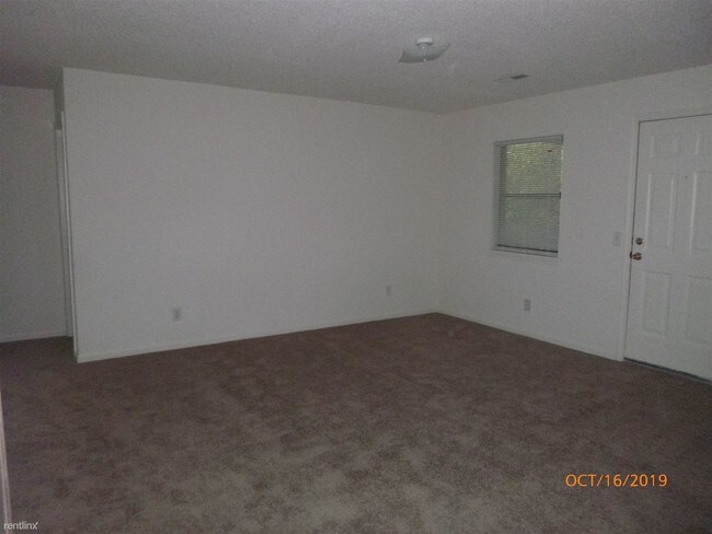Foto del edificio - 2 br, 2 bath Apartment - 2928 West Hills Dr