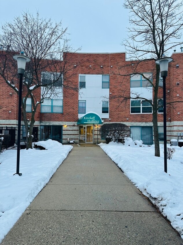 Foto principal - 3255 Kirchoff Rd