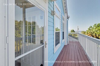Building Photo - 1515 E Beach Blvd