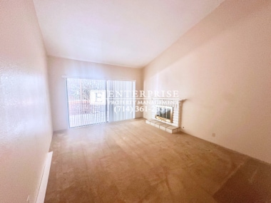 Building Photo - 3-Bed Buena Park End-Unit Townhome with Garage & Pool