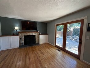 Building Photo - 3113 Sweet Clover St
