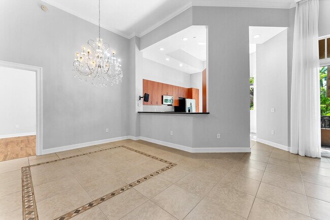 Foto del edificio - 16102 Emerald Estates Dr