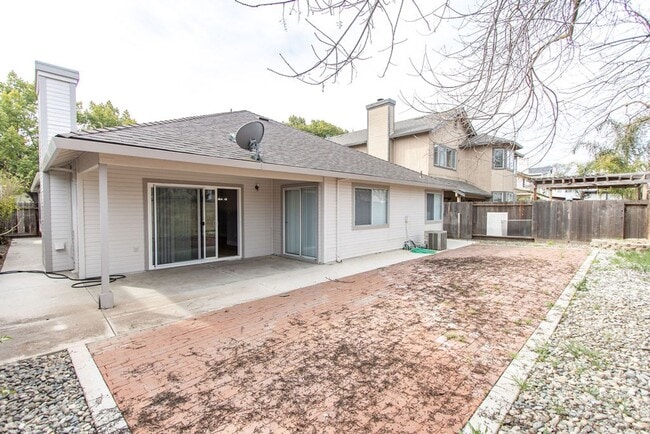 Foto del edificio - Coming Soon!! Charming 3-bedroom 2 bathroom Home