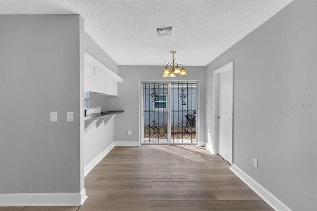 Foto del edificio - 501 W Herriot Ave