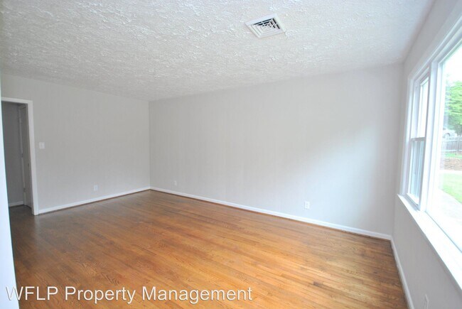 Building Photo - 2813-2815 Kulman Pl