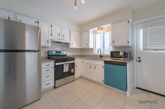 Foto del edificio - 102 N Waterford Dr