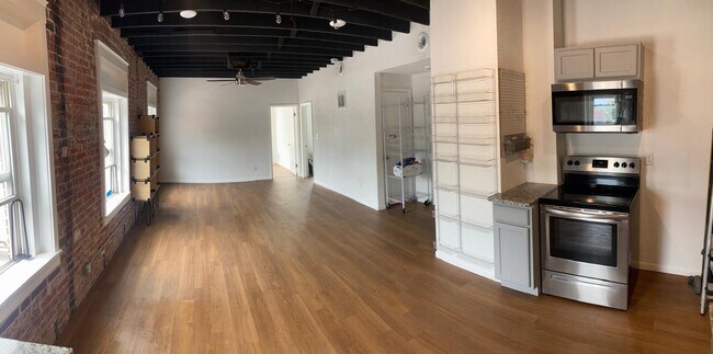 Foto del edificio - 2202 Lexington Ave