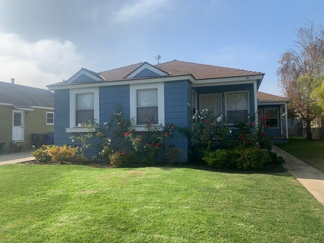 Building Photo - 8373 Dunbarton Ave