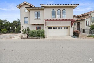Building Photo - 201 Honey Creek Ct