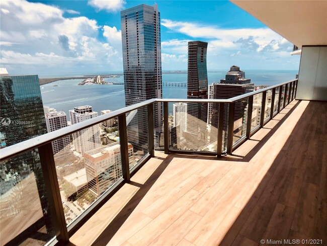 Building Photo - 1300 S Miami Ave