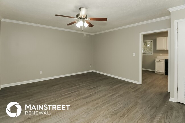 Foto del edificio - 145 Highland Dr